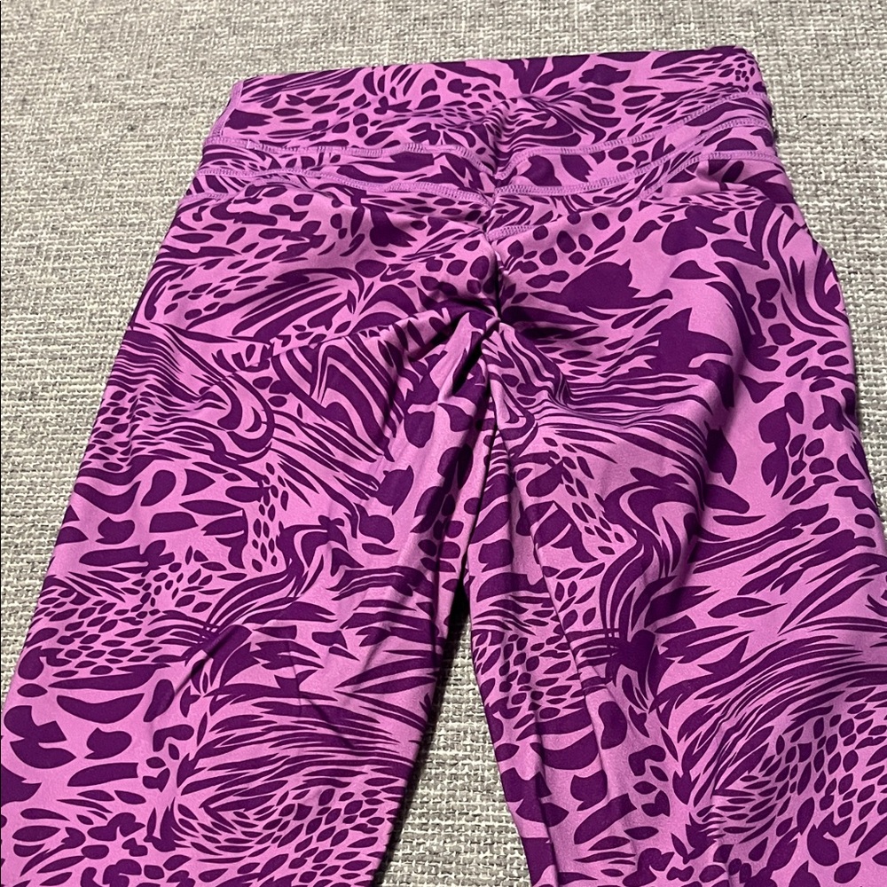 Purple Patterned Leggings - Picture 2 of 4